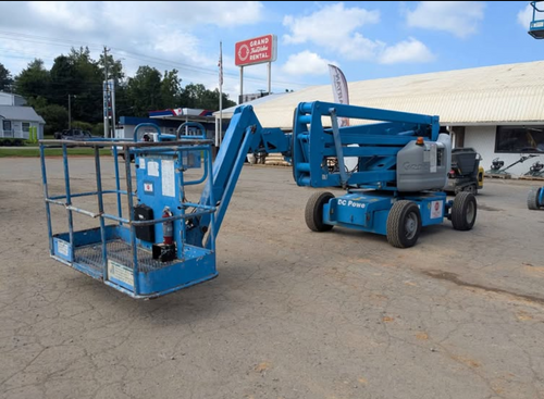 Aerial Articulating Lift Genie Z45/25 4X2 EE